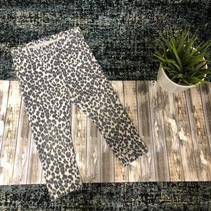 Old navy leggings for girls. Size 18-24 months